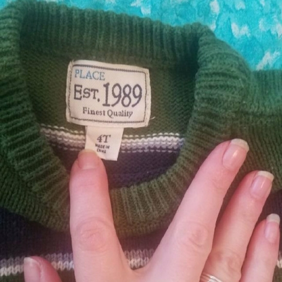 Children's Place Sweater - Picture 2 of 2